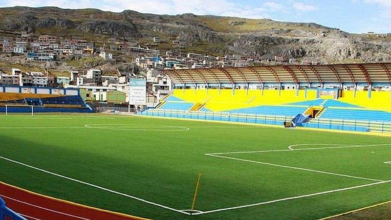 Estadio Daniel Alcides Carrion, stadion tertinggi di dunia