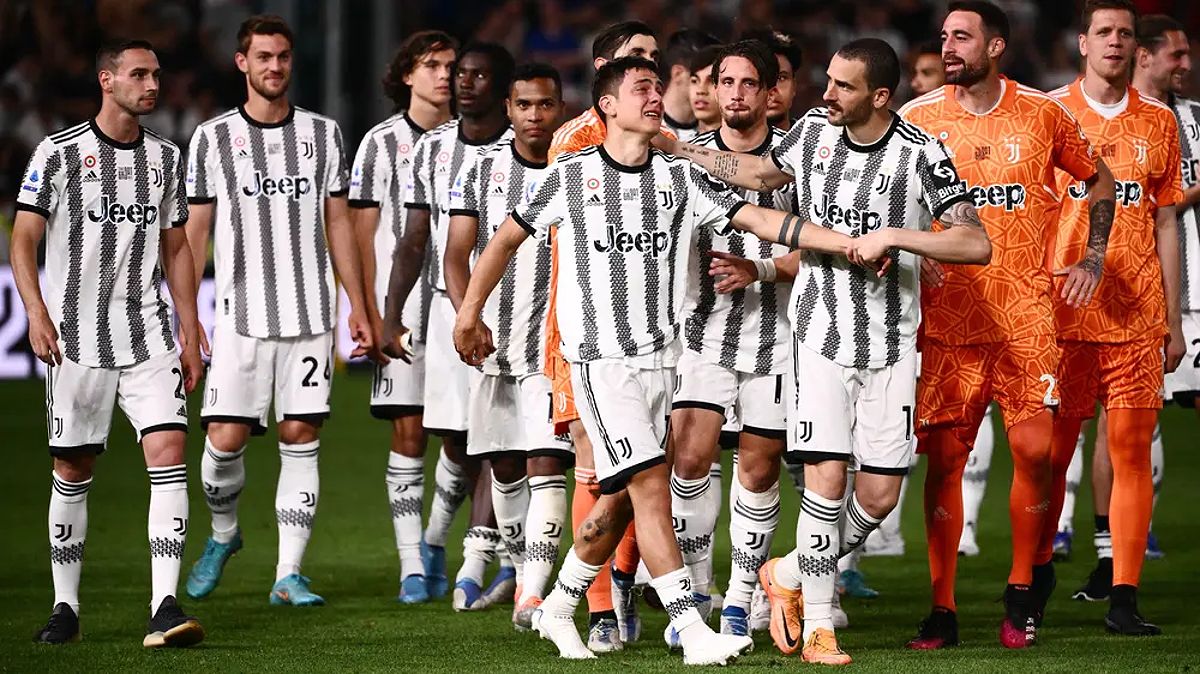 Momen Haru Perpisahan Giorgio Chiellini dan Paulo Dybala Bersama Juventus