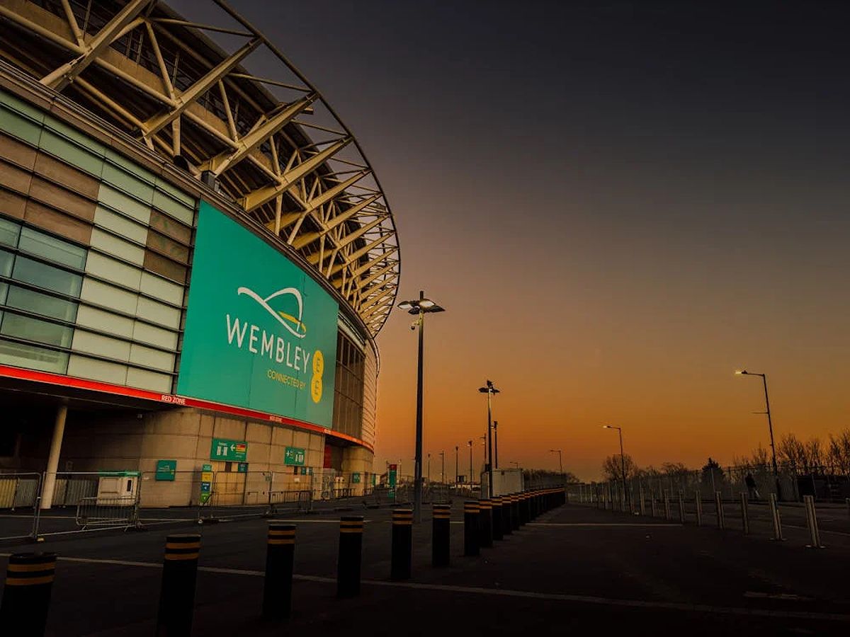 Wembley Stadium, Stadion Ikonik di London