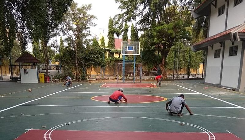 Contoh lapangan basket outdoor dari beton